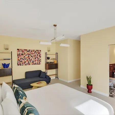 Elegant 2br A Few Steps From Centre Sorrento