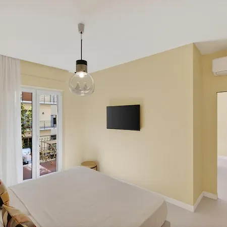 Apartment Elegant 2br A Few Steps From Centre Sorrento