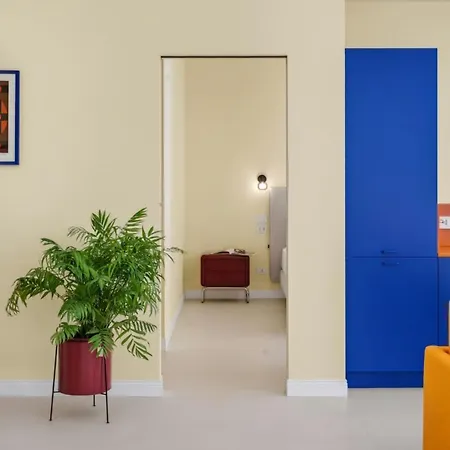 Elegant 2br A Few Steps From Centre Apartmán