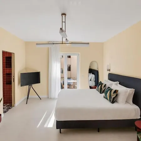 Apartment Elegant 2br A Few Steps From Centre *
